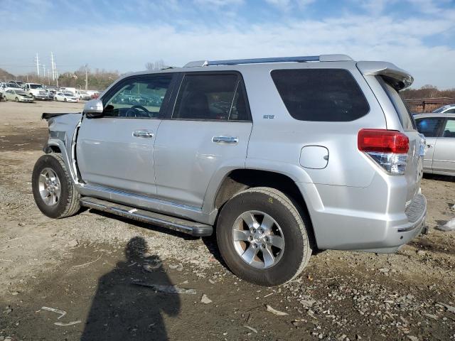Изображение 2 2011 TOYOTA 4RUNNER SR5 2011 с VIN JTEBU5JR2B5073816