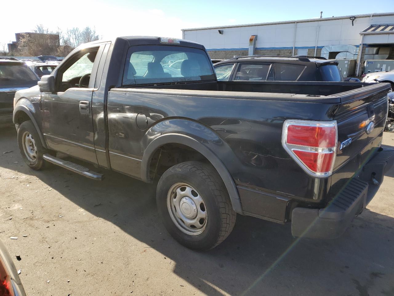 Изображение 2 2012 FORD F150  2012 с VIN 1FTMF1CM6CFA60998
