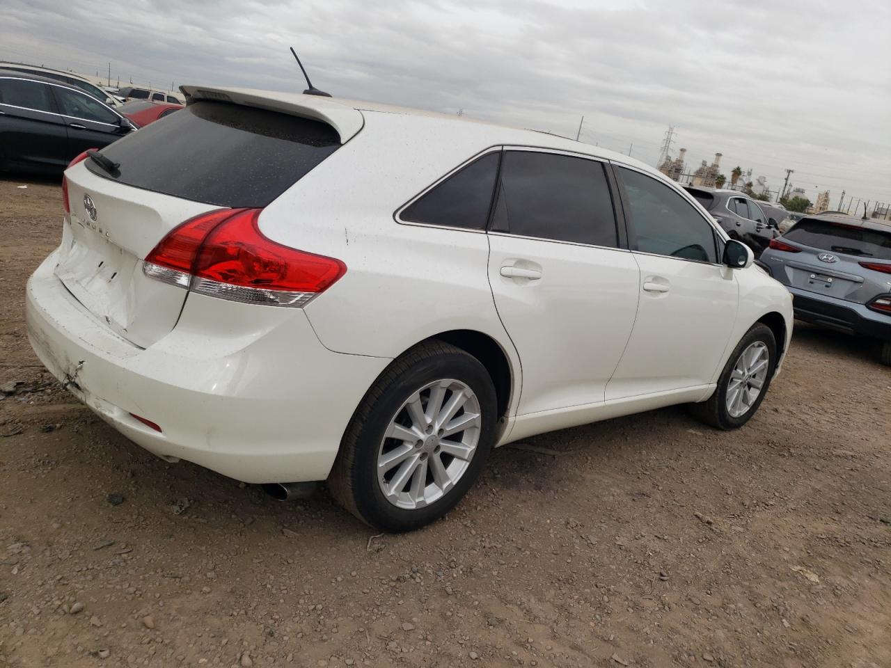 Obraz 3 z 2011 TOYOTA VENZA  2011 z VIN 4T3ZA3BB2BU042303