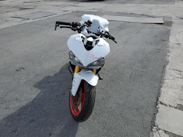 Изображение 2 2017 DUCATI SUPERSPORT  2017 с VIN ZDMVABDS0HB002846