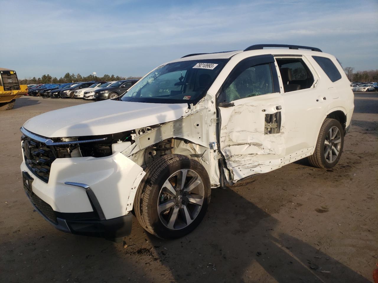 Изображение 1 2023 HONDA PILOT TOURING 2023 с VIN 5FNYG1H73PB001760