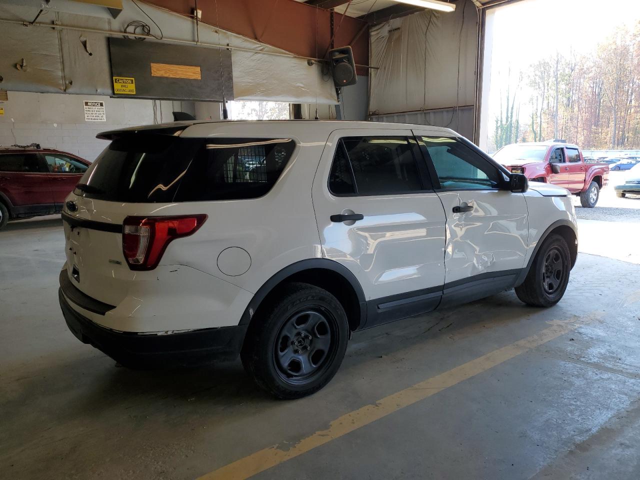Изображение 3 2019 FORD EXPLORER POLICE INTERCEPTOR 2019 с VIN 1FM5K8AR0KGA29225