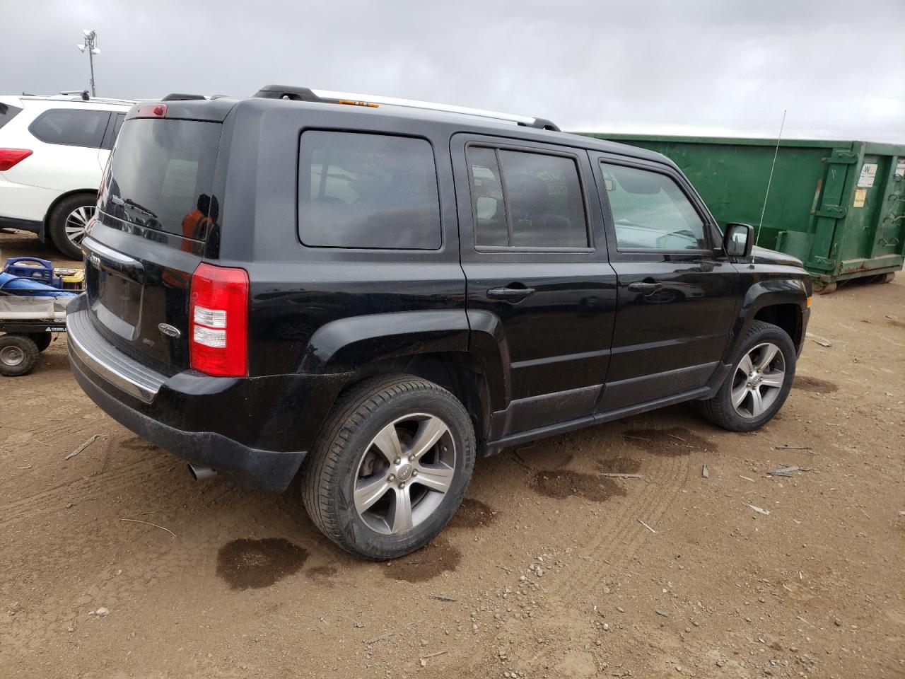 Изображение 3 2016 JEEP PATRIOT LATITUDE 2016 с VIN 1C4NJRFB7GD697234