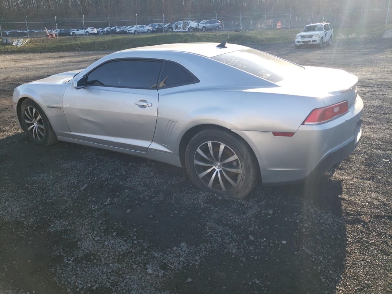 Obraz 2 z 2015 CHEVROLET CAMARO LS 2015 z VIN 2G1FB1E37F9113321