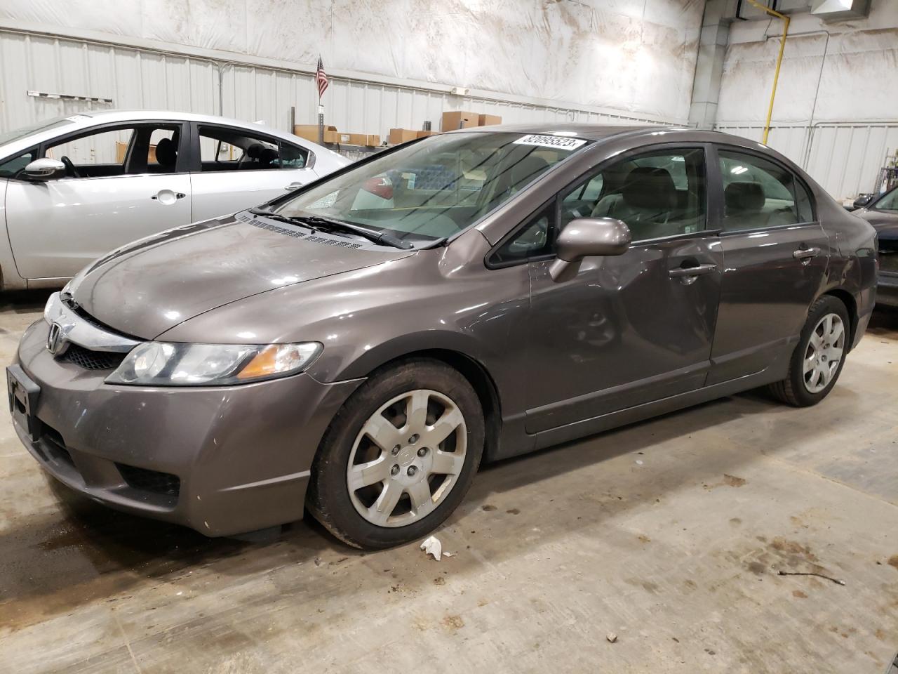 Image 1 of 2010 HONDA CIVIC LX 2010 with VIN 19XFA1F50AE002517