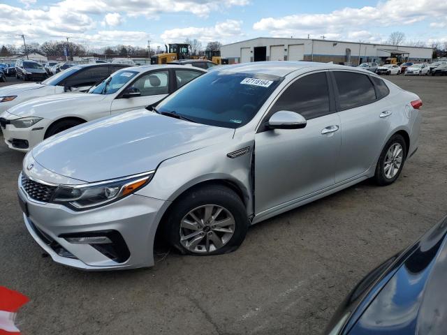 Изображение 1 2019 KIA OPTIMA LX 2019 с VIN 5XXGT4L35KG278137