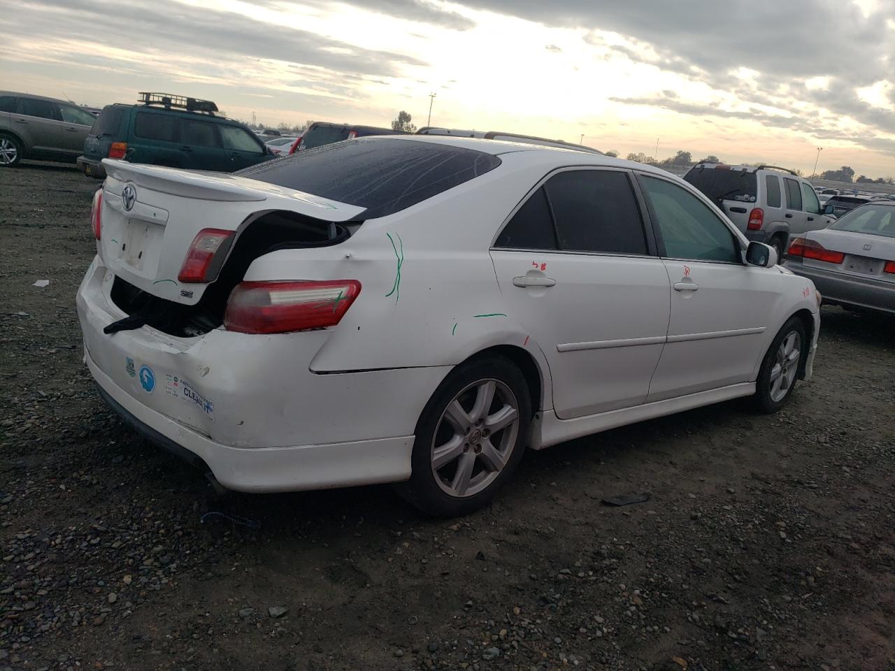 Image 3 of 2007 TOYOTA CAMRY CE 2007 with VIN 4T1BE46K77U698289