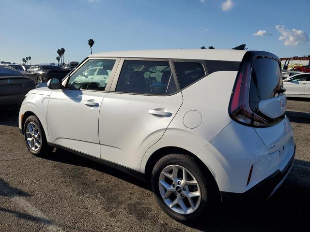 Изображение 2 2023 KIA SOUL LX 2023 с VIN KNDJ23AU7P7877412