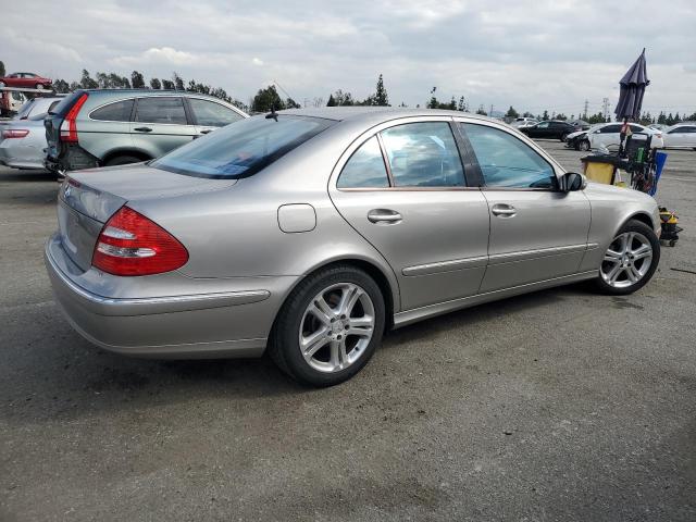 Obraz 3 z 2006 MERCEDES-BENZ E 500 2006 z VIN WDBUF70J16A831011