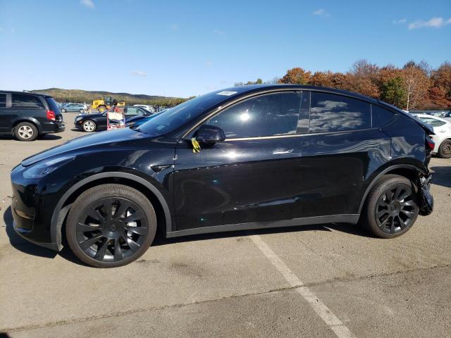 Изображение 1 2023 TESLA MODEL Y  2023 с VIN 7SAYGDEE3PA051627
