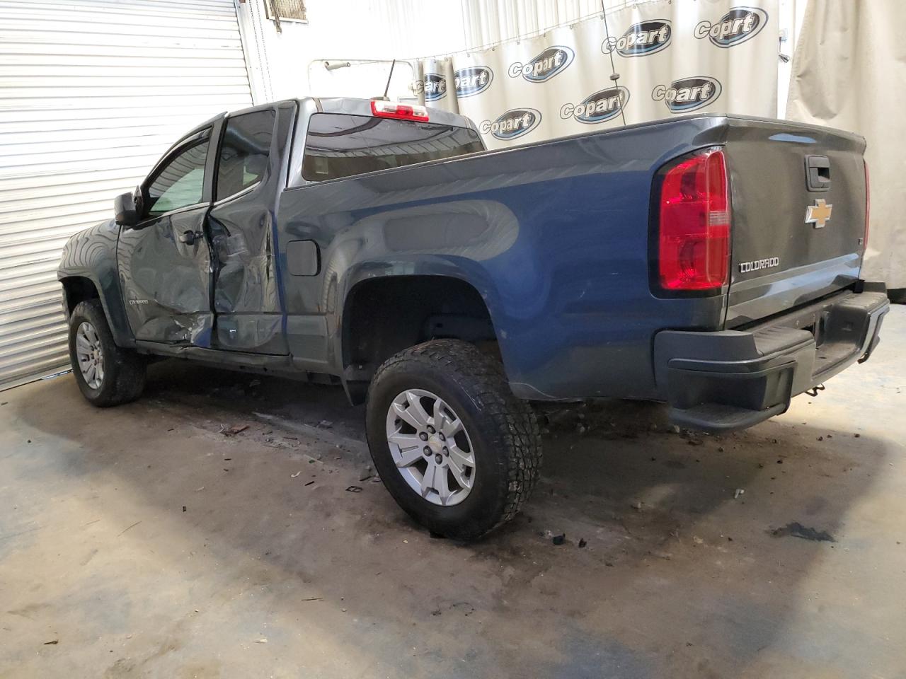 Image 2 of 2015 CHEVROLET COLORADO LT 2015 with VIN 1GCHSBE37F1136771
