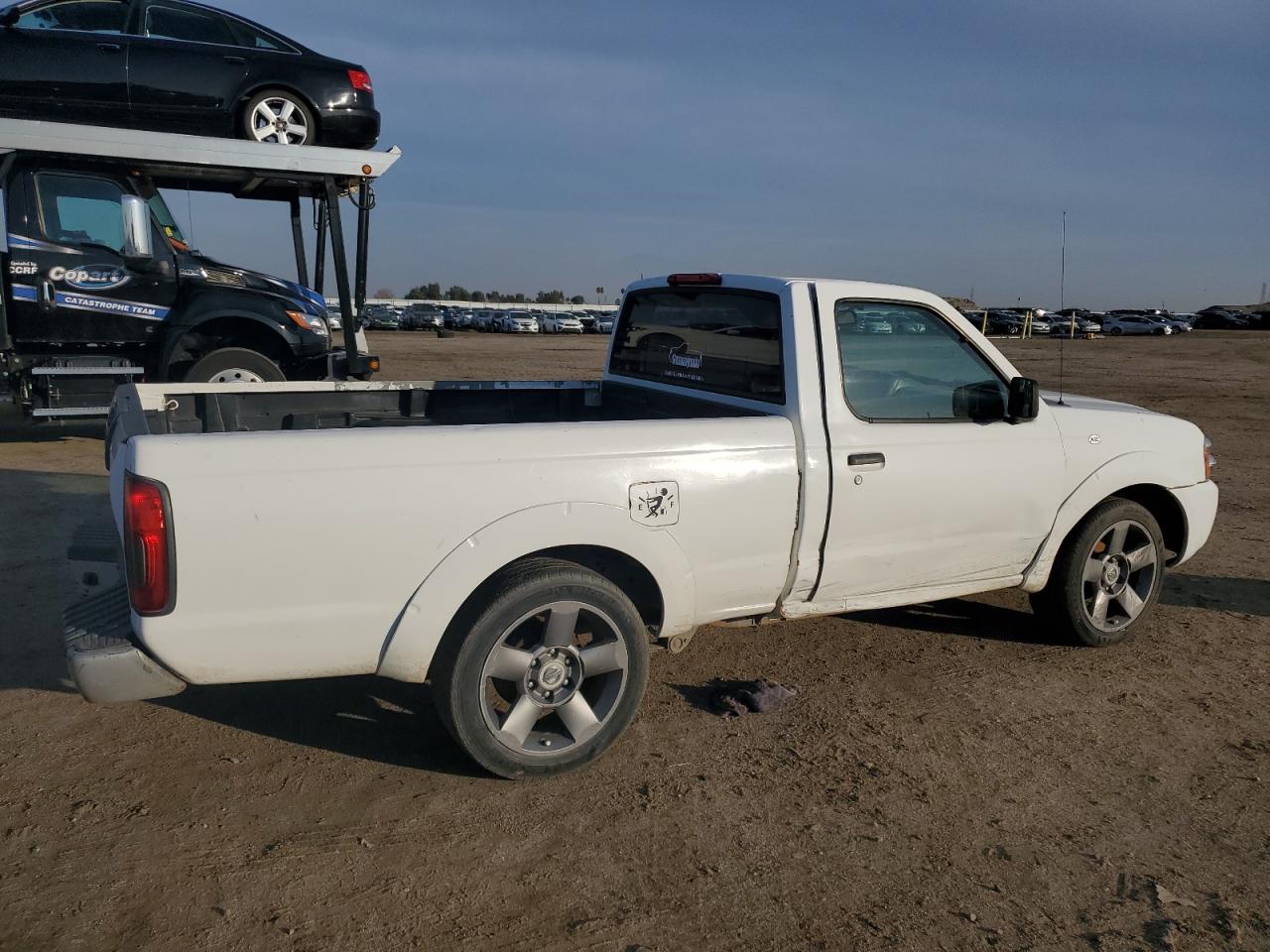 Image 3 of 2001 NISSAN FRONTIER XE 2001 with VIN 1N6DD21S11C397085