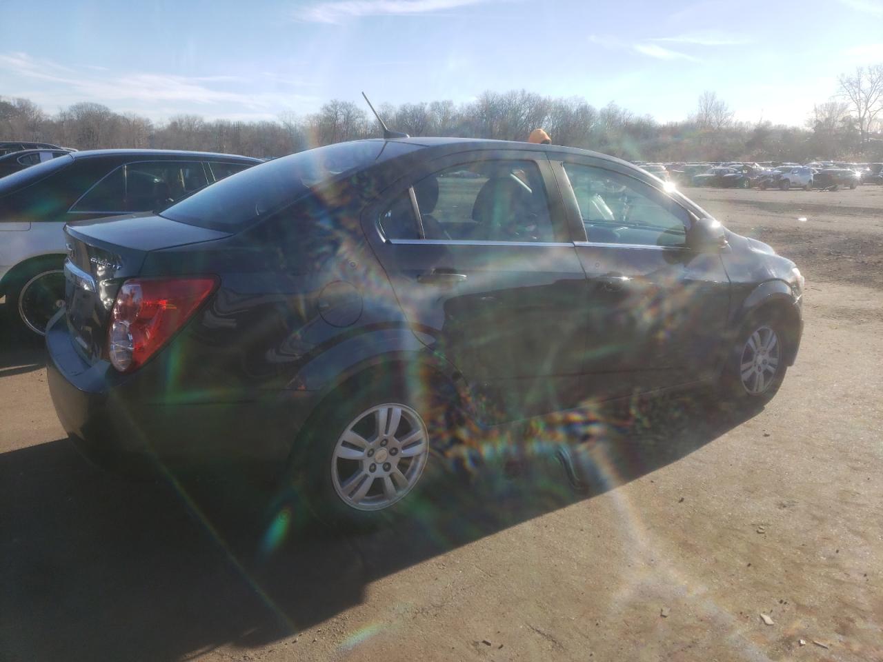 Image 3 of 2014 CHEVROLET SONIC LT 2014 with VIN 1G1JC5SH4E4177090