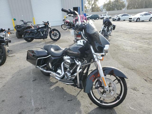 Obraz 1 z 2017 HARLEY-DAVIDSON FLHX STREET GLIDE 2017 z VIN 1HD1KBC3XHB668256