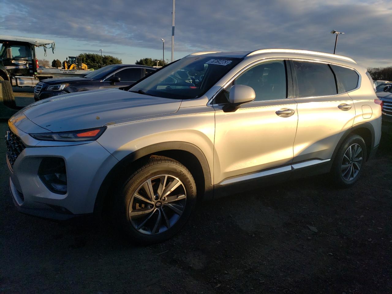 Obraz 1 z 2019 HYUNDAI SANTA FE SEL 2019 z VIN 5NMS33AD6KH017245