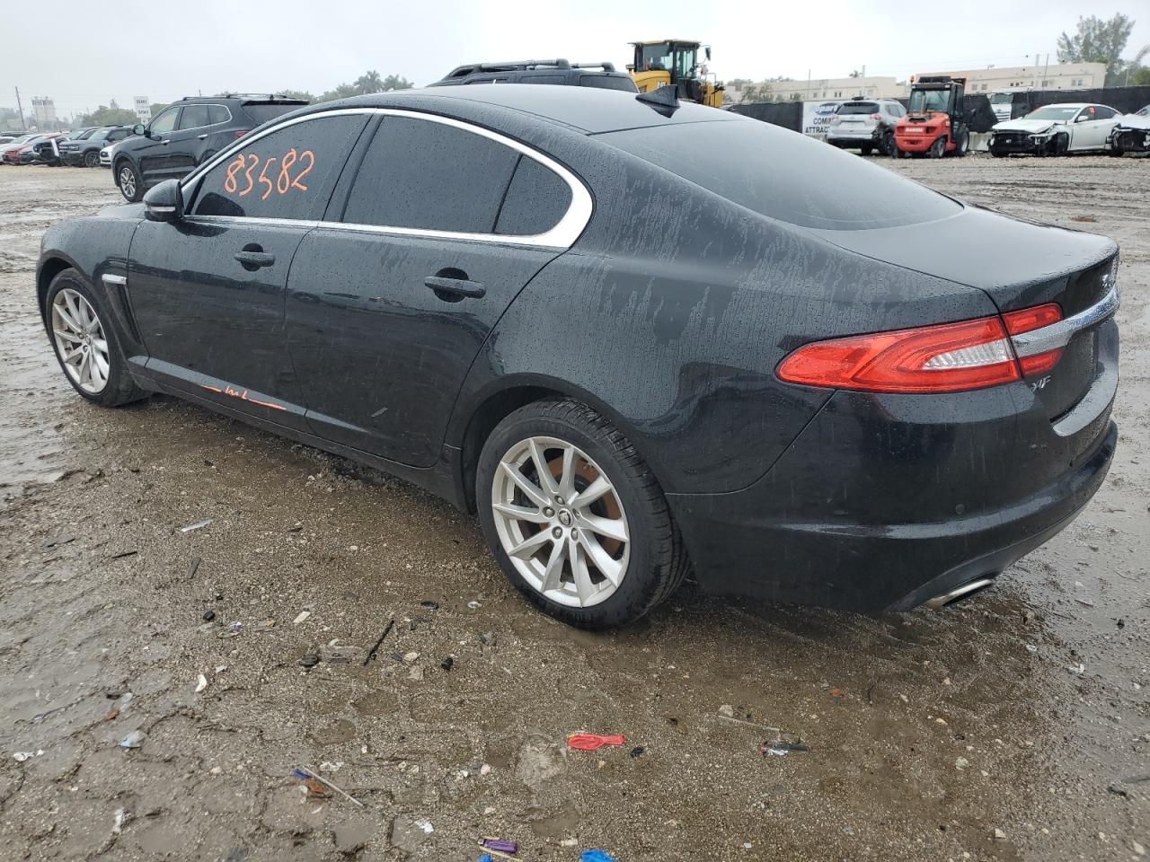Изображение 2 2013 JAGUAR XF  2013 с VIN SAJWA0ESXDPS68358