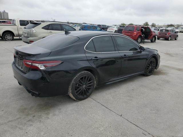 Obraz 3 z 2022 TOYOTA CAMRY XSE 2022 z VIN 4T1K61AK3NU056684