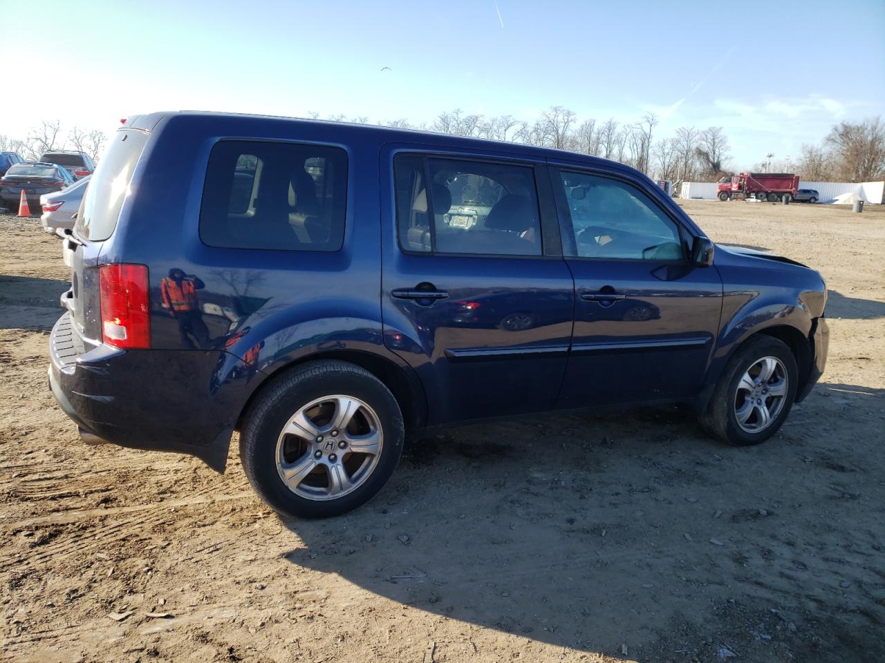 Image 3 of 2013 HONDA PILOT EXLN 2013 with VIN 5FNYF4H74DB041443