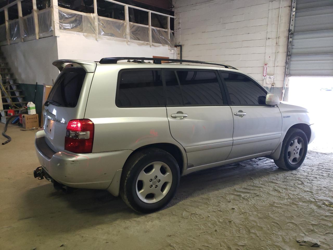 Изображение 3 2005 TOYOTA HIGHLANDER LIMITED 2005 с VIN JTEEP21A250103640