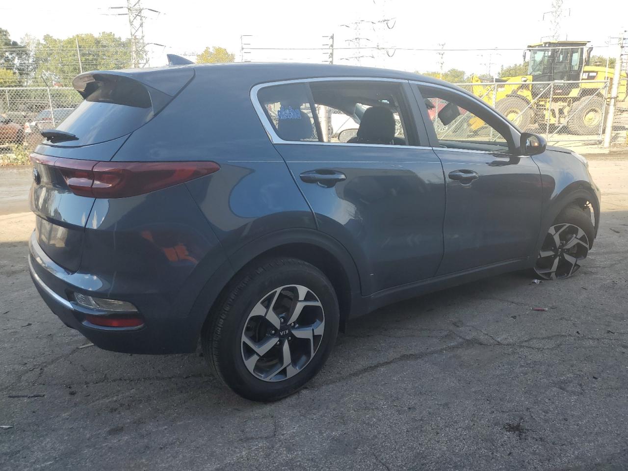 Изображение 3 2022 KIA SPORTAGE LX 2022 с VIN KNDPM3AC6N7007580