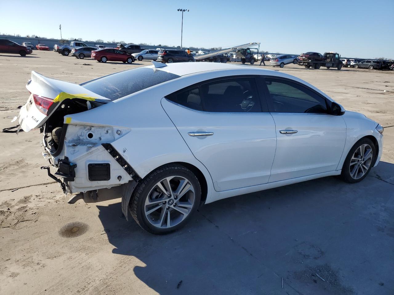 Изображение 3 2017 HYUNDAI ELANTRA SE 2017 с VIN 5NPD84LF5HH030708