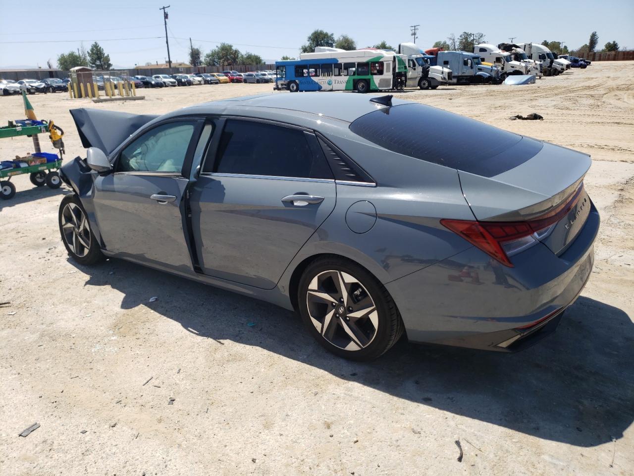 Изображение 2 2022 HYUNDAI ELANTRA SEL 2022 с VIN KMHLN4AG5NU282701