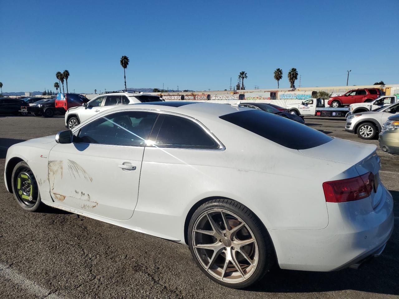 Изображение 2 2014 AUDI S5 PREMIUM PLUS 2014 с VIN WAUCGAFR8EA022847