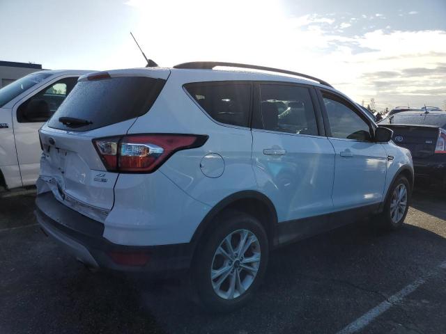 Image 3 of 2018 FORD ESCAPE SE 2018 with VIN 1FMCU9GD0JUD52161