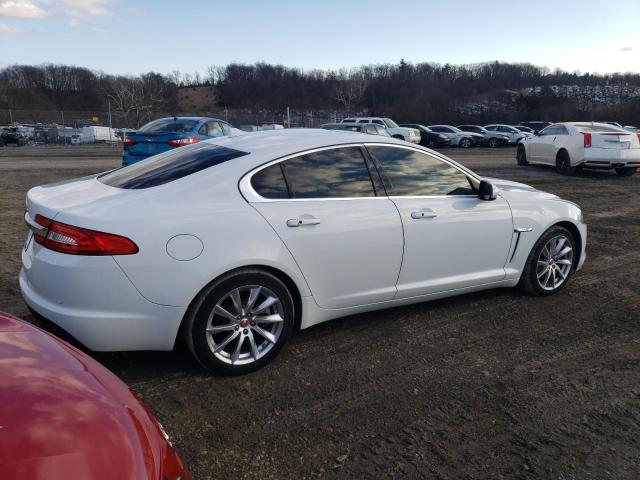 Obraz 3 z 2015 JAGUAR XF 2.0T PREMIUM 2015 z VIN SAJWA0FS1FPU39113