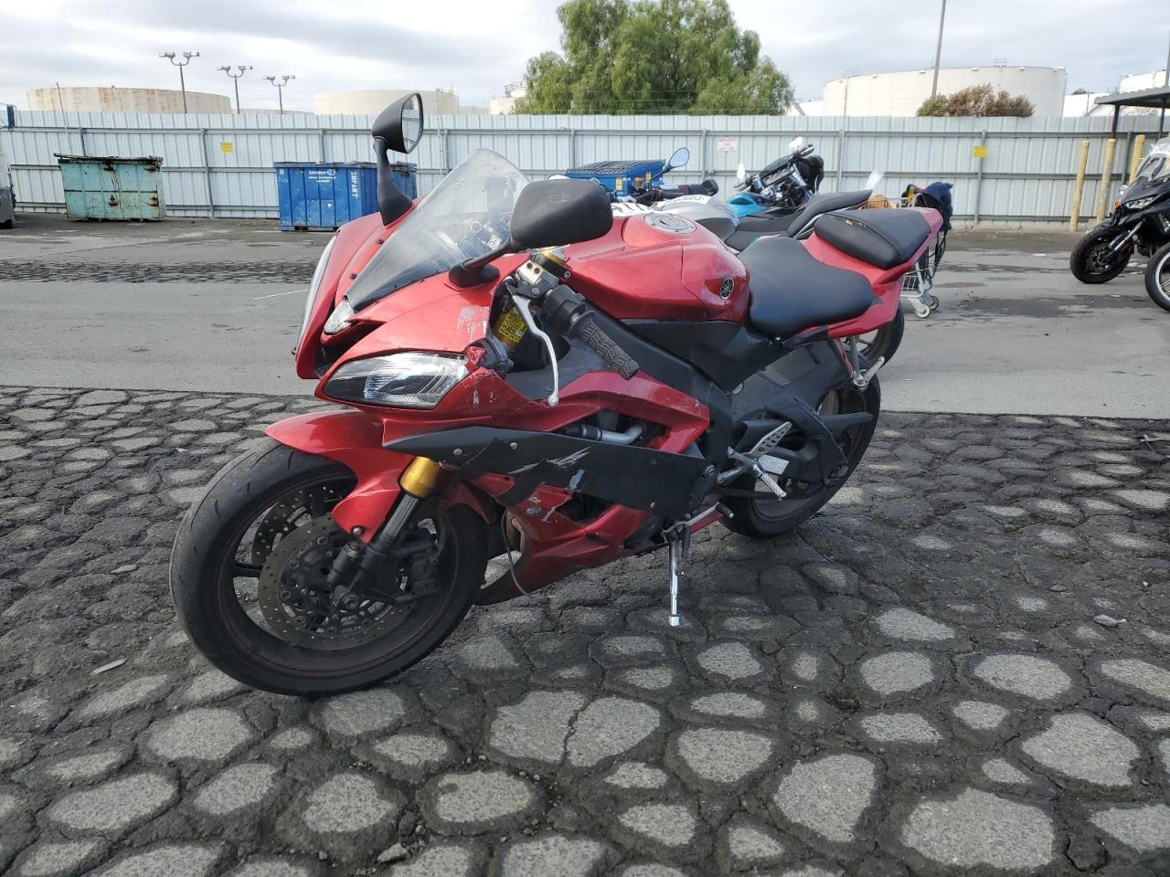 Obraz 2 z 2007 YAMAHA YZFR6 L 2007 z VIN JYARJ12E77A017588