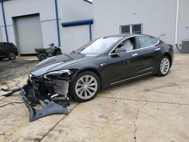 2017 TESLA MODEL S  2017 image