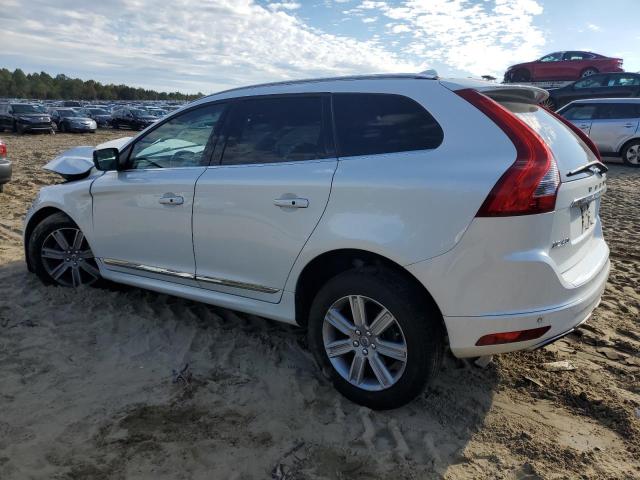 Image 2 of 2017 VOLVO XC60 T5 INSCRIPTION 2017 with VIN YV440MRUXH2019473