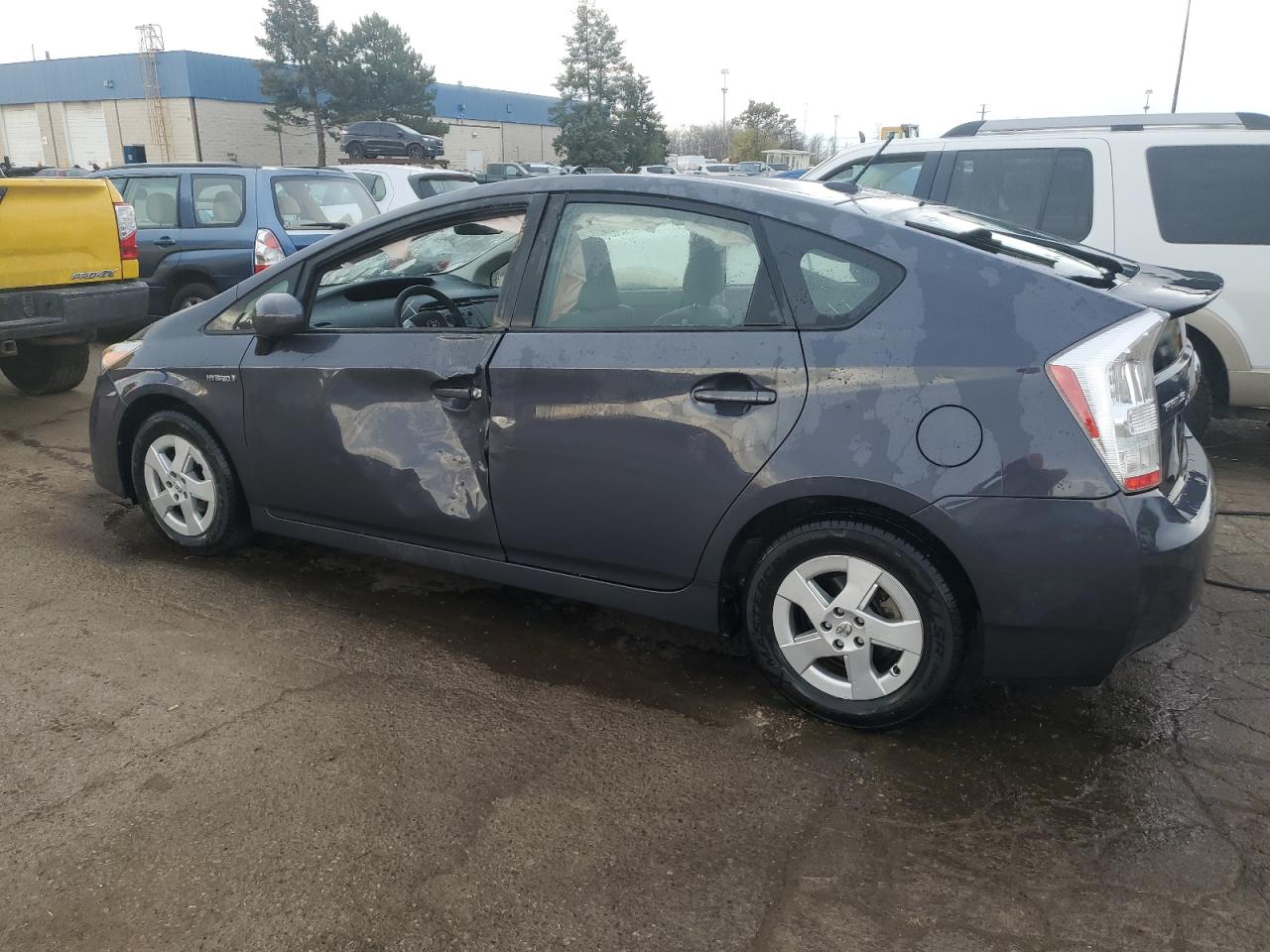 Obraz 2 z 2011 TOYOTA PRIUS  2011 z VIN JTDKN3DU7B0295741