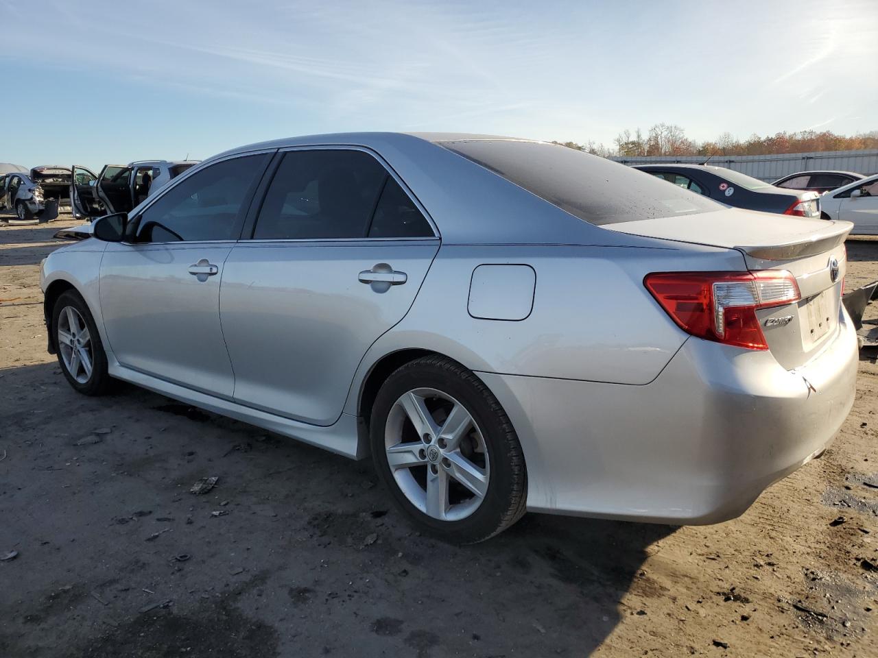 Image 2 of 2014 TOYOTA CAMRY L 2014 with VIN 4T1BF1FK6EU374436