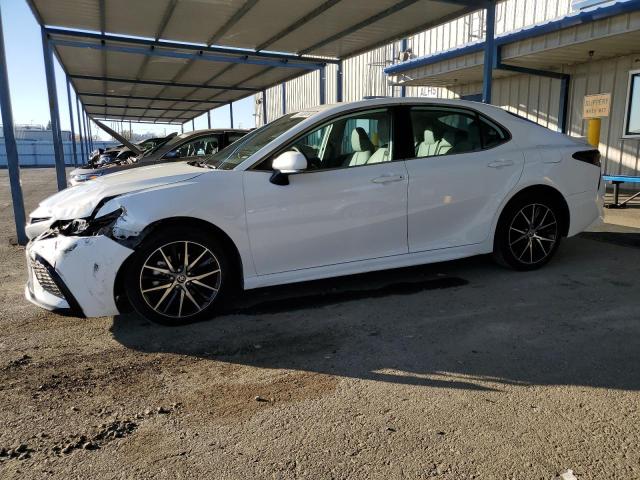 Obraz 1 z 2023 TOYOTA CAMRY SE NIGHT SHADE 2023 z VIN 4T1G11AK3PU733806