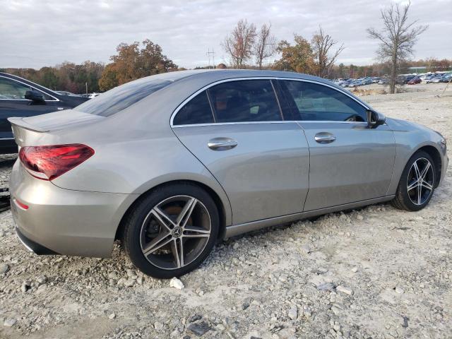 Image 3 of 2019 MERCEDES-BENZ A 220 4MATIC 2019 with VIN WDD3G4FB8KW014520
