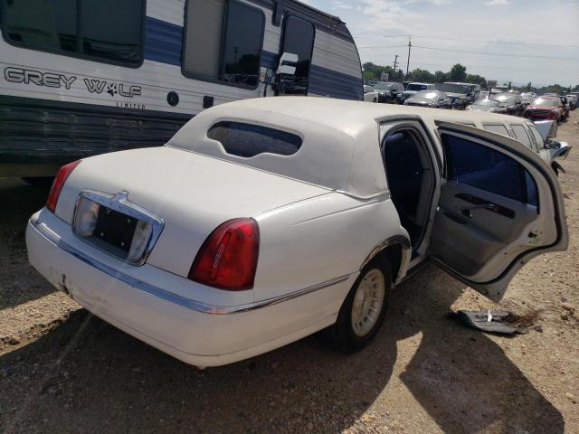 Image 3 of 1999 LINCOLN TOWN CAR EXECUTIVE 1999 with VIN 1L1FM81W5XY658132