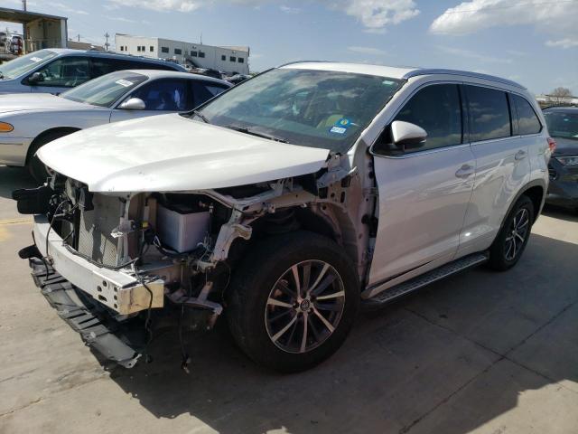 Image 1 of 2018 TOYOTA HIGHLANDER SE 2018 with VIN 5TDKZRFH6JS535994