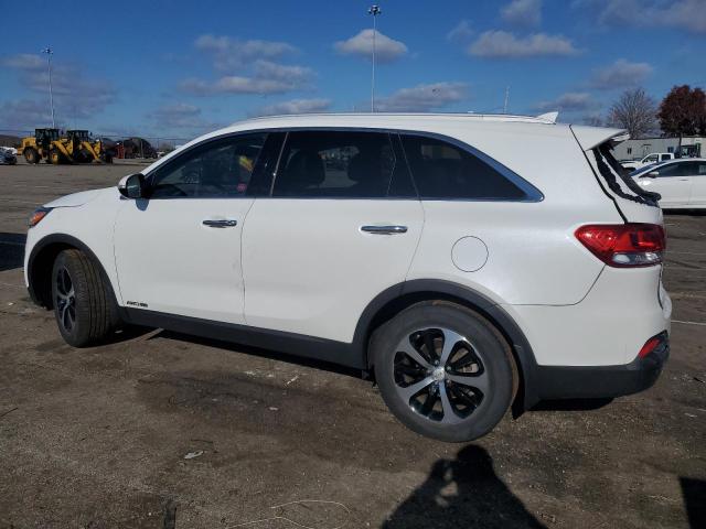 Image 2 of 2016 KIA SORENTO EX 2016 with VIN 5XYPHDA50GG158612