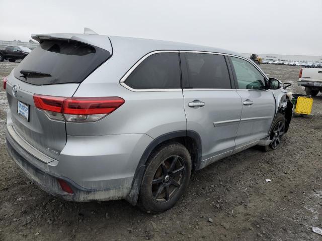 Изображение 3 2017 TOYOTA HIGHLANDER LE 2017 с VIN 5TDBZRFH0HS356733