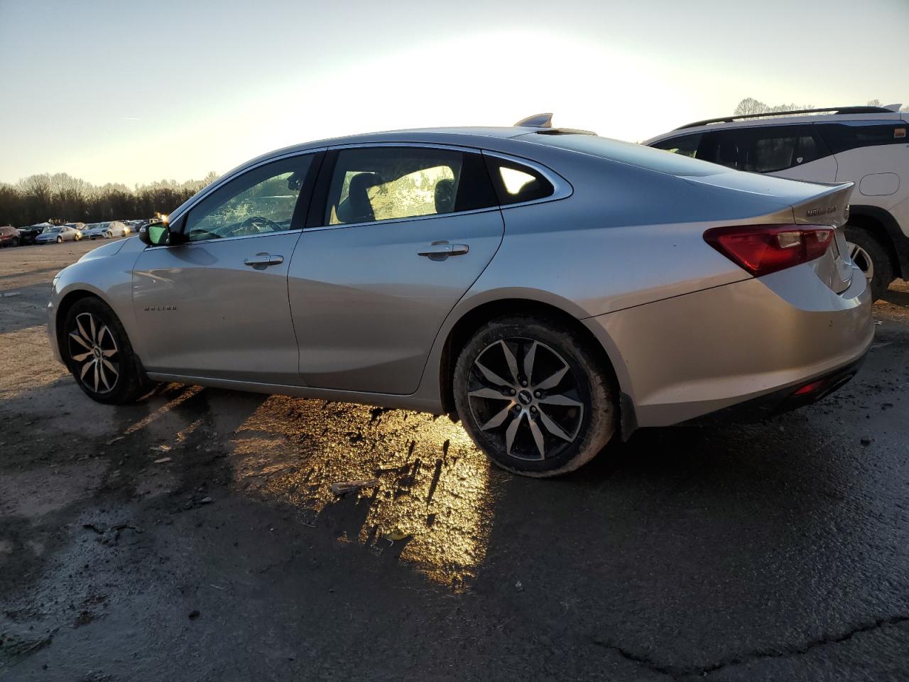 Изображение 2 2016 CHEVROLET MALIBU LT 2016 с VIN 1G1ZF5SX4GF338594