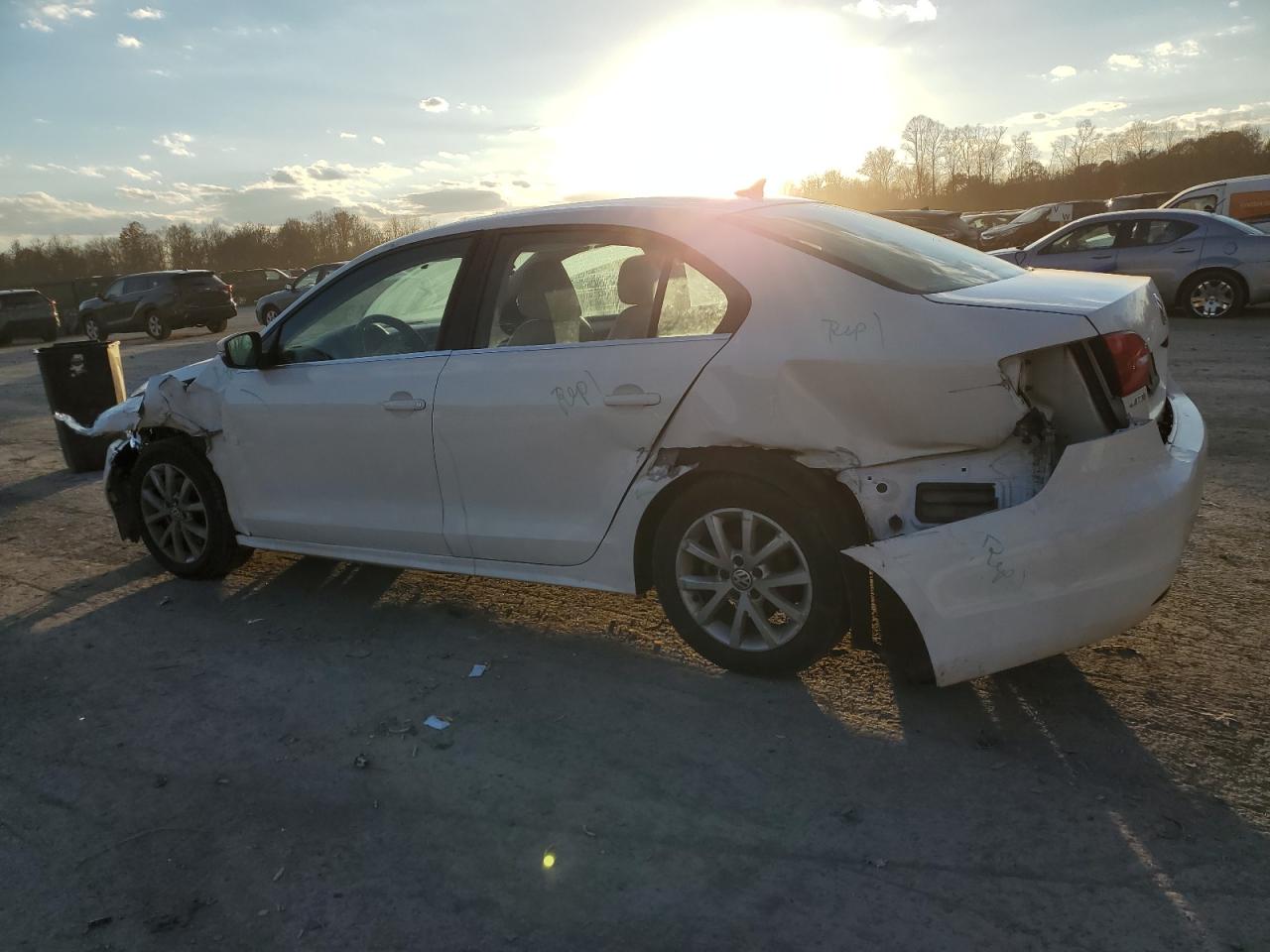 Obraz 2 z 2013 VOLKSWAGEN JETTA SE 2013 z VIN 3VWDP7AJ4DM279353