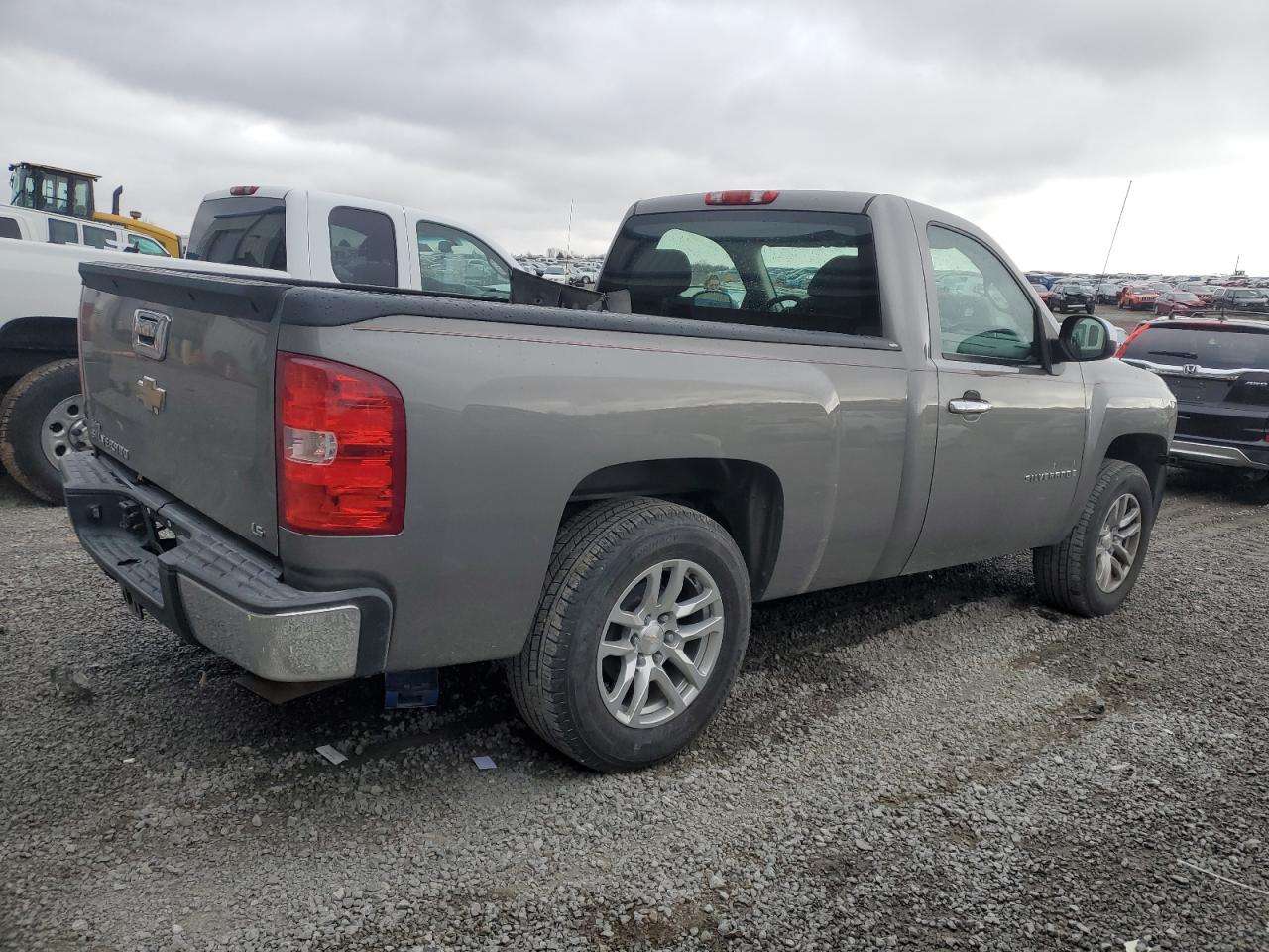 Obraz 3 z 2007 CHEVROLET SILVERADO C1500 2007 z VIN 1GCEC14C37Z605823