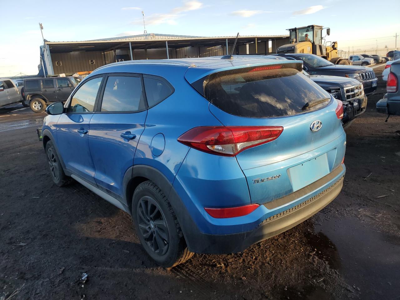 Image 2 of 2017 HYUNDAI TUCSON LIMITED 2017 with VIN KM8J3CA46HU445650