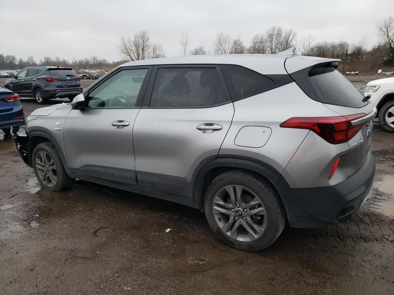 Изображение 2 2021 KIA SELTOS LX 2021 с VIN KNDEPCAA8M7103013