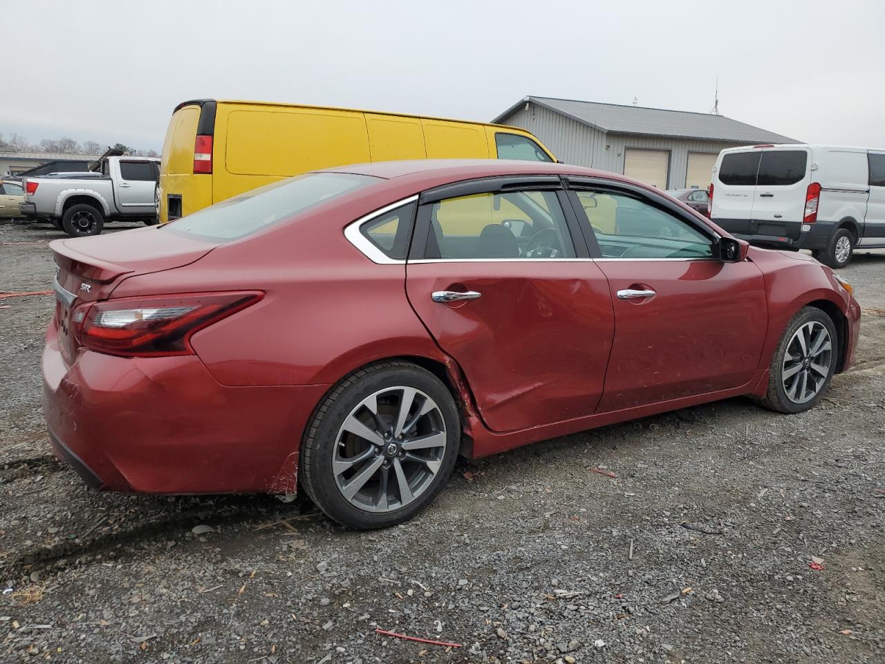 Obraz 3 z 2017 NISSAN ALTIMA 2.5 2017 z VIN 1N4AL3AP9HC134062