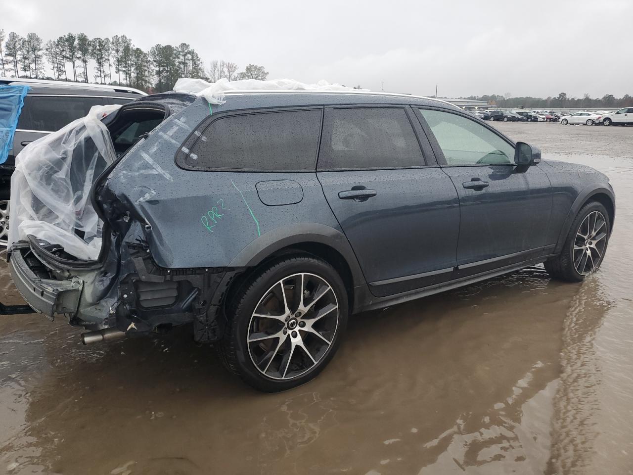 Image 3 of 2020 VOLVO V90 CROSS COUNTRY T6 INSCRIPTION 2020 with VIN YV4A22NLXL1107033