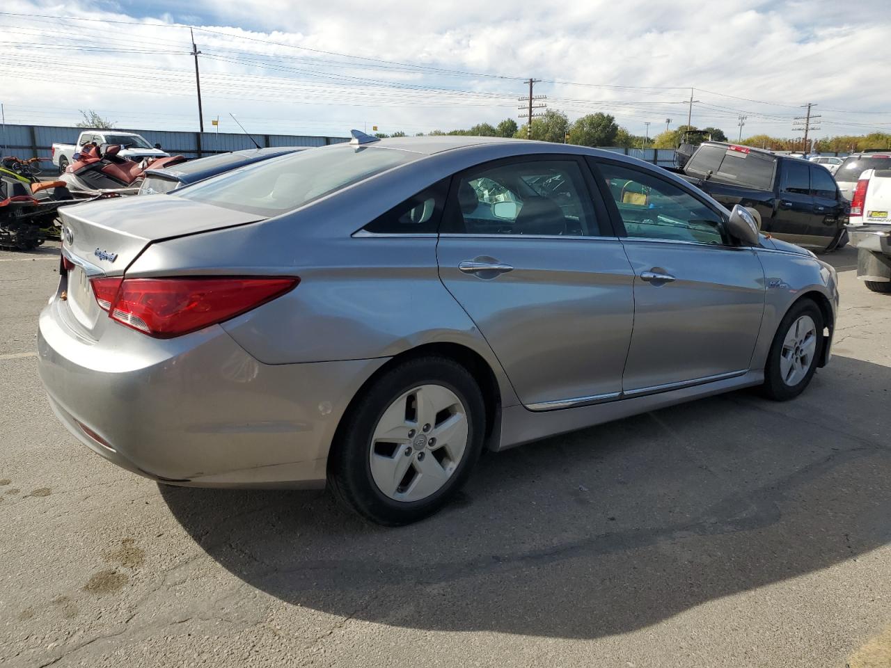 Изображение 3 2012 HYUNDAI SONATA HYBRID 2012 с VIN KMHEC4A40CA035363