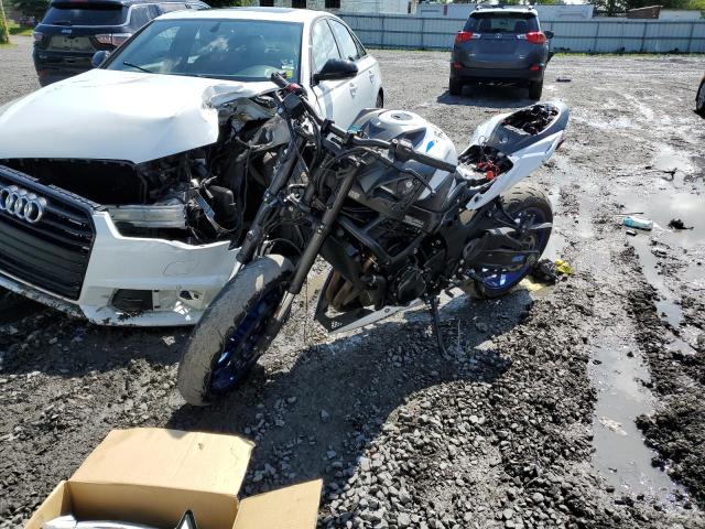 Image 2 of 2019 SUZUKI GSX-S750 M 2019 with VIN JS1C533D9K7100066