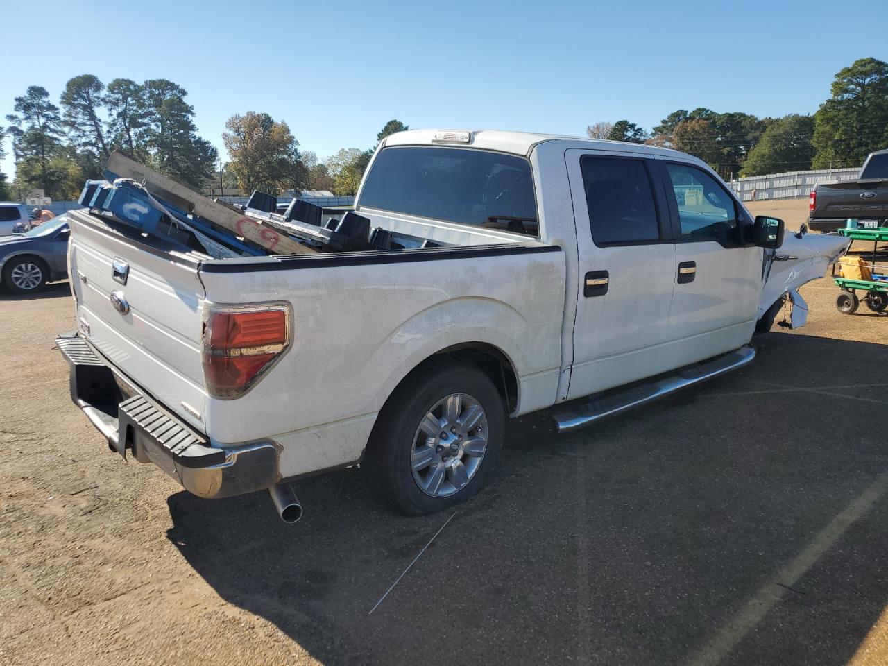 Image 3 of 2012 FORD F150 SUPERCREW 2012 with VIN 1FTFW1CFXCKD13497